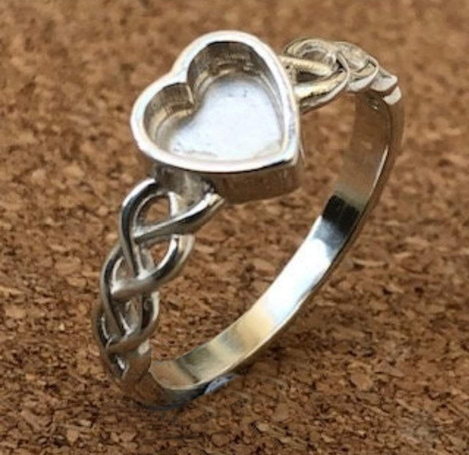 Sterling Silver Celtic Heart Ring.